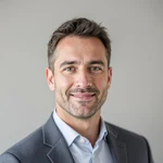 James Holloway, Online Gambling Reviewer